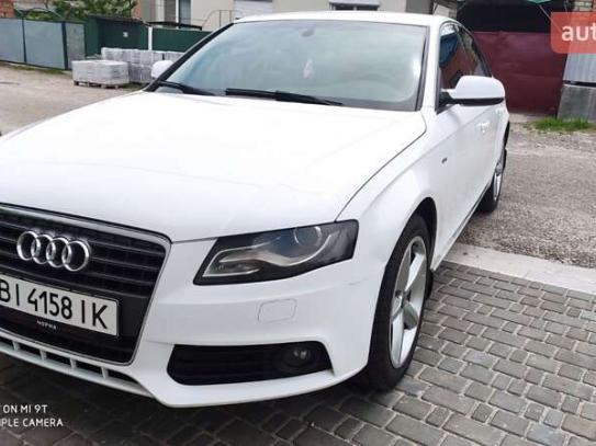 Audi A4                              2010г. в рассрочку