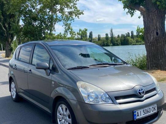 Toyota Corolla verso                   2007г. в рассрочку