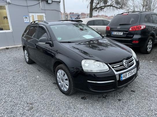 Volkswagen Golf 2009р. у розстрочку