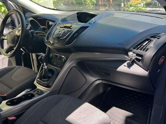 Ford Kuga                            2013г. в рассрочку
