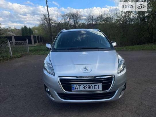 Peugeot 5008 2014г. в рассрочку