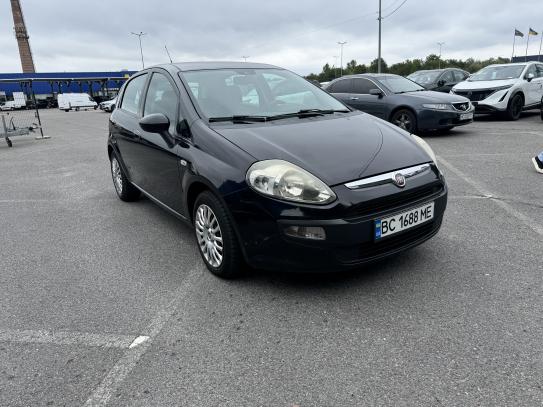 Fiat Punto 2011г. в рассрочку