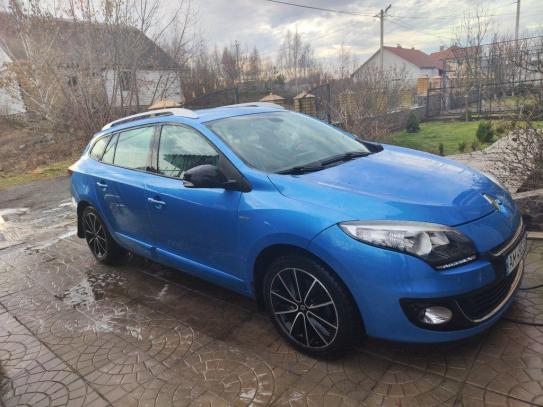 Renault Megane
                          2012г. в рассрочку