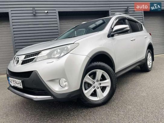 Toyota Rav4 2013р. у розстрочку