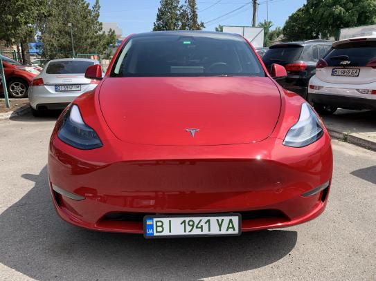 Tesla Model y 2023г. в рассрочку