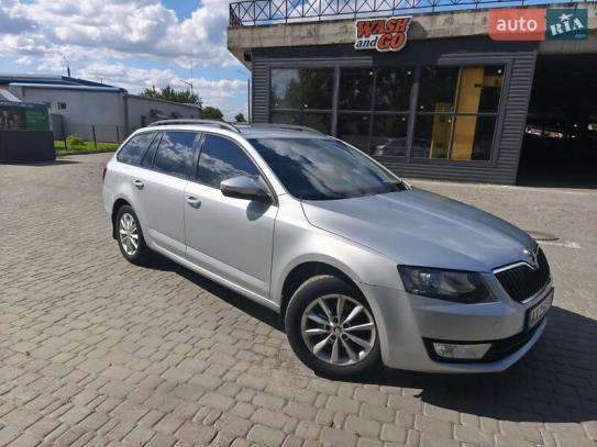 Skoda Octavia
                         2015г. в рассрочку