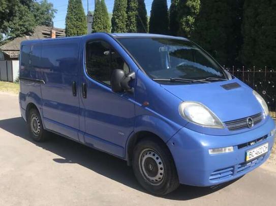 Opel Vivaro 2003г. в рассрочку