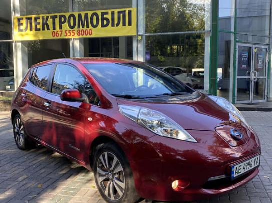 Nissan Leaf 2014р. у розстрочку