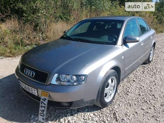 Audi A4 2003р. у розстрочку