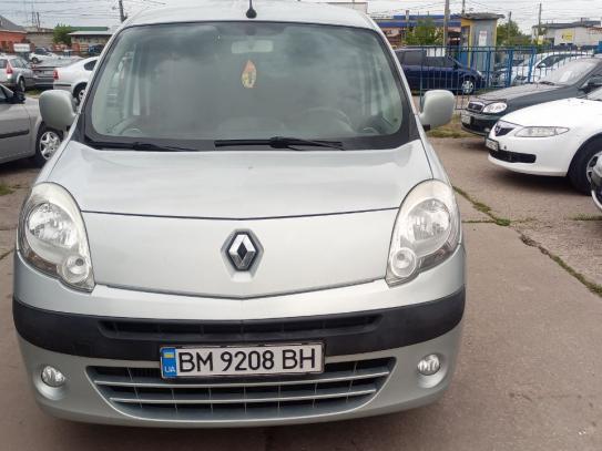 Renault Kangoo                          2012г. в рассрочку
