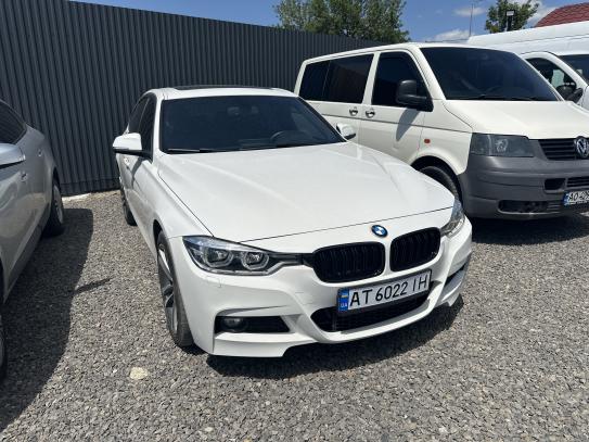 Bmw 330i xdrive                     2016г. в рассрочку