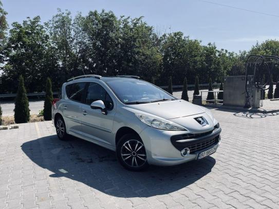Peugeot 207 2007р. у розстрочку