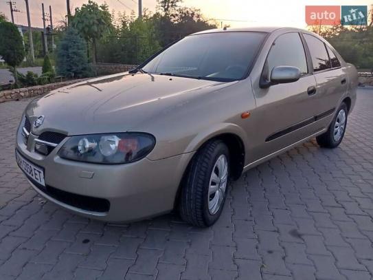 Nissan Almera 2004г. в рассрочку