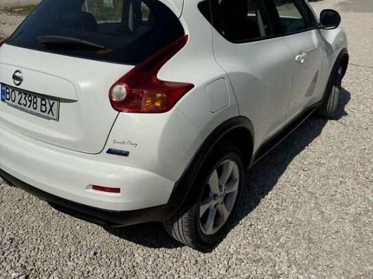 Nissan Juke                            2011г. в рассрочку