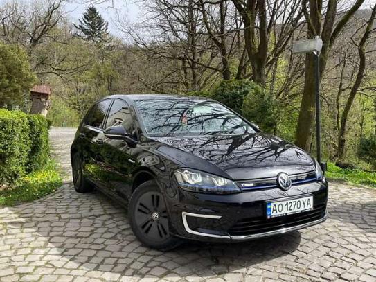 Volkswagen E-golf 2014г. в рассрочку