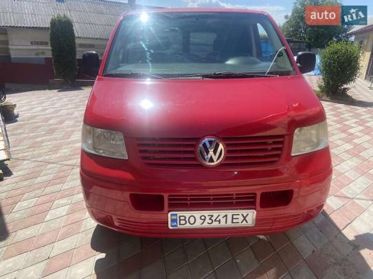 Volkswagen Transporter                     2006г. в рассрочку