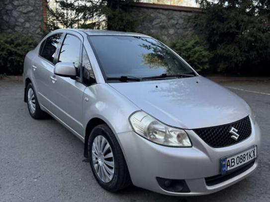 Suzuki Sx4                             2009г. в рассрочку