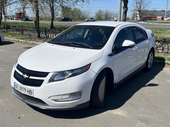 Chevrolet Volt
                            2012г. в рассрочку