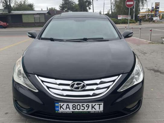 Hyundai Sonata 2011р. у розстрочку