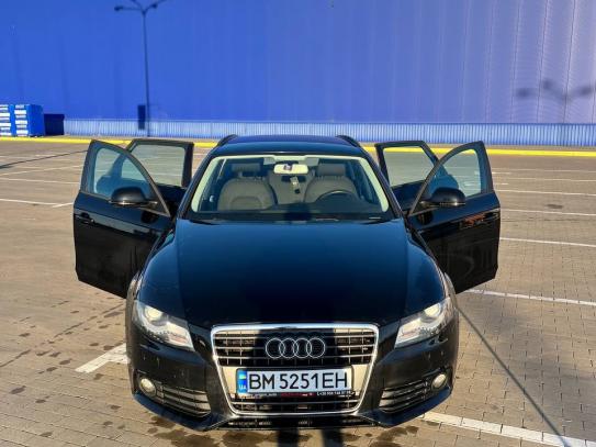 Audi A4
                              2009г. в рассрочку