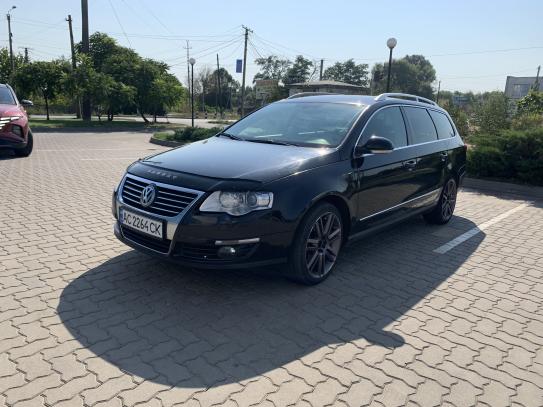 Volkswagen Passat 2006р. у розстрочку