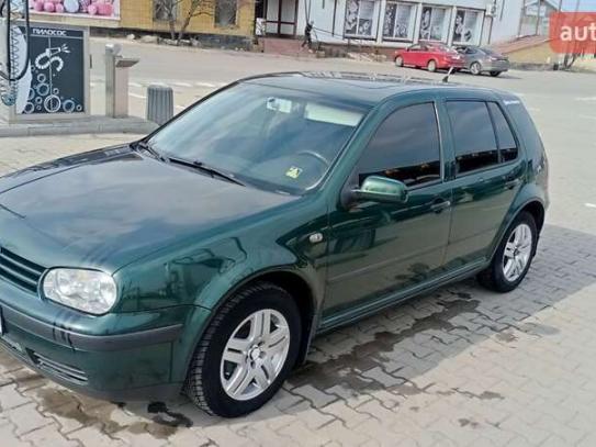 Volkswagen Golf                            2000г. в рассрочку