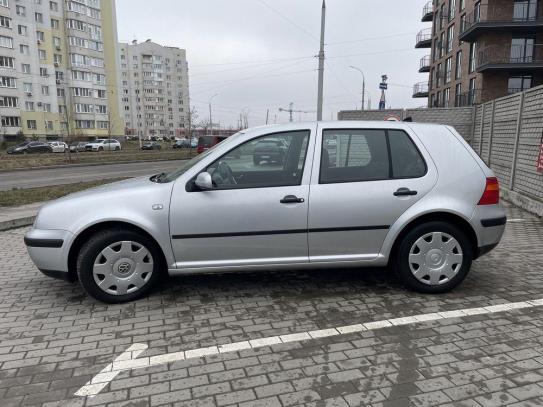 Volkswagen Golf                            2003г. в рассрочку