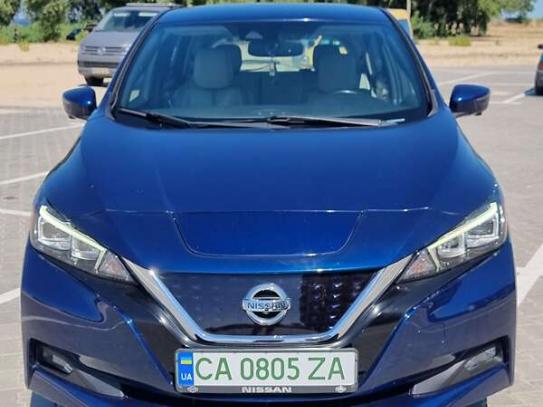 Nissan Leaf                            2018г. в рассрочку