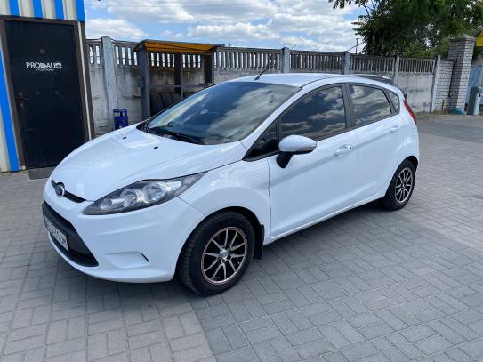 Ford Fiesta                          2012г. в рассрочку