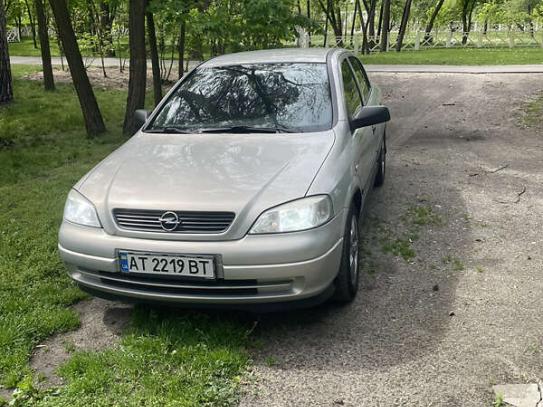 Opel Astra                           2007г. в рассрочку