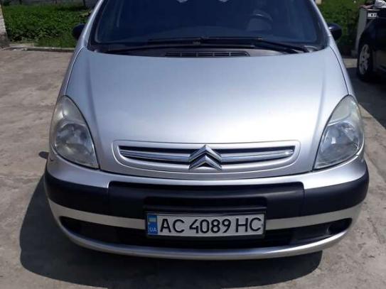 Citroen Xsara picasso                   2009г. в рассрочку