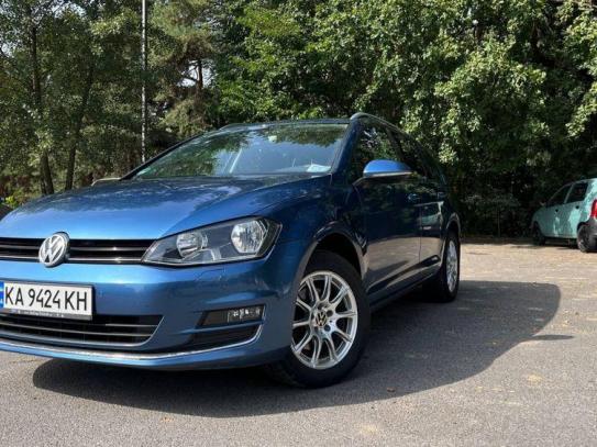 Volkswagen Golf
                            2015г. в рассрочку