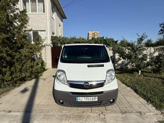 Opel Vivaro                          2011г. в рассрочку