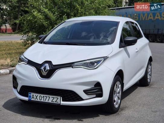 Renault Zoe                             2020г. в рассрочку