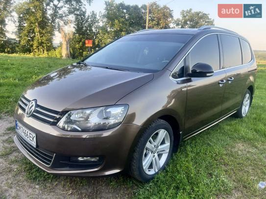 Volkswagen Sharan
                          2012г. в рассрочку