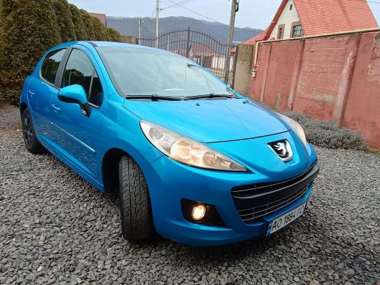 Peugeot 207
                             2011г. в рассрочку