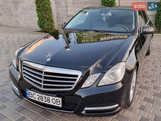 Mercedes-benz E-class
                         2012г. в рассрочку