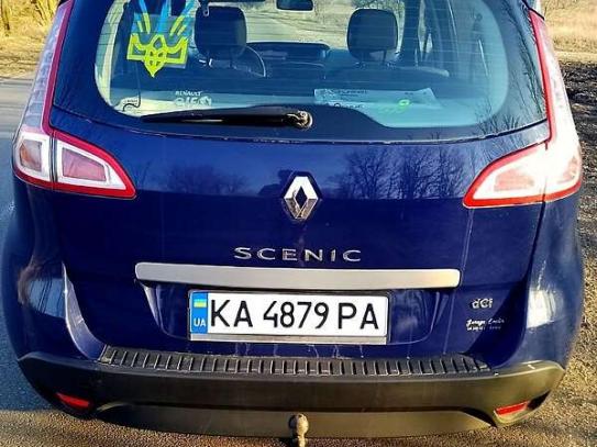 Renault Scenic                          2010г. в рассрочку