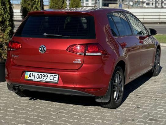 Volkswagen Golf 2012г. в рассрочку