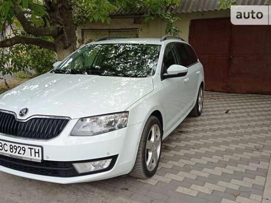 Skoda Octavia 2015г. в рассрочку