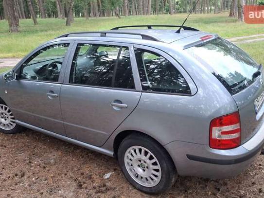 Skoda Fabia                           2006г. в рассрочку