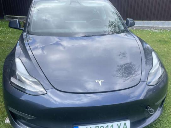 Tesla Model 3                         2021г. в рассрочку
