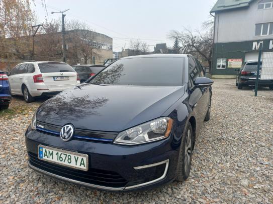 Volkswagen E-golf 2016г. в рассрочку