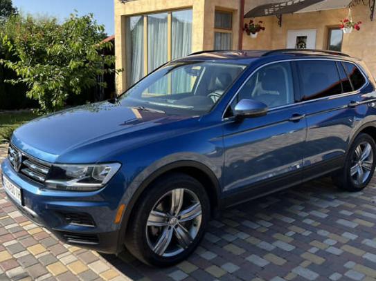 Volkswagen Tiguan                          2018г. в рассрочку