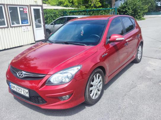 Hyundai I30 2011г. в рассрочку