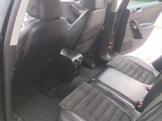 Volkswagen Passat
                          2006г. в рассрочку
