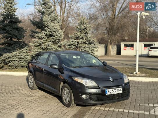 Renault Megane
                          2013г. в рассрочку