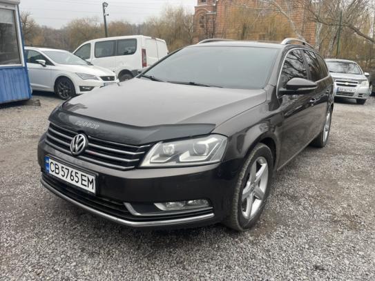 Volkswagen Passat                          2012г. в рассрочку