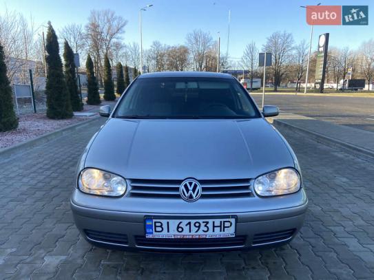 Volkswagen Golf
                            2003г. в рассрочку