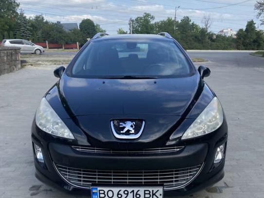 Peugeot 308
                             2011г. в рассрочку